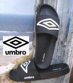 UMBRO🧐 sliders zwart NIEUW! maat 45, Slippers, Verzenden, Zwart, Nieuw