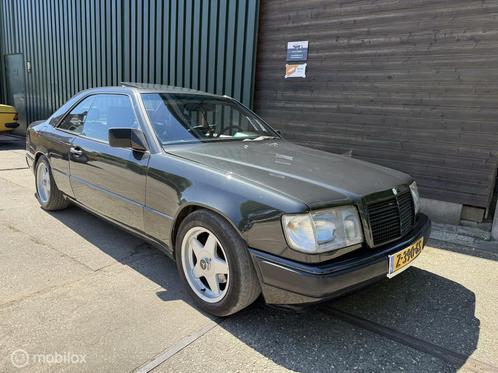 Mercedes-Benz W124 300 CE Aut/el.dak/El.ramen/St.verwarming, Auto's, Oldtimers, Bedrijf, Te koop, ABS, Centrale vergrendeling