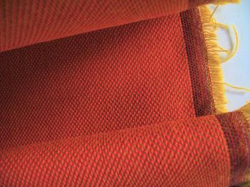 Kvadrat Steelcut Trio 3 533; oranje + okergeel meubelstof beschikbaar voor biedingen