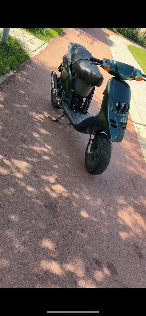 Typhoon 70cc, Fietsen en Brommers, Scooters | Piaggio, Zo goed als nieuw, Overige modellen, Tweetakt, Ophalen