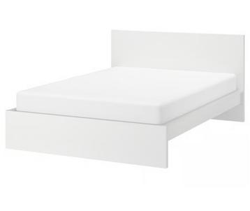 Ikea Malm bed wit