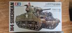 Tamiya M4 Sherman Tank Bouwmodel - Nieuw in Doos, Hobby en Vrije tijd, Modelbouw | Auto's en Voertuigen, Tank, 1:32 tot 1:50, Nieuw