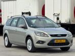 Ford Focus Wagon 1.8 Titanium Flexi Fuel | Navigatie | Parke, Auto's, Gebruikt, Zwart, 4 cilinders, Overige brandstoffen