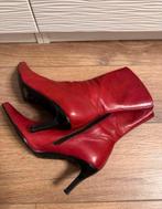 Manfield halfhoge rode leren laarsjes. 39, Kleding | Dames, Schoenen, Lage of Enkellaarzen, Ophalen of Verzenden, Zo goed als nieuw