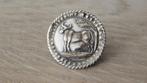 Zilveren knoop 18/e eeuw afb koe bij boom / bodemvondst, Ophalen of Verzenden, Zilver