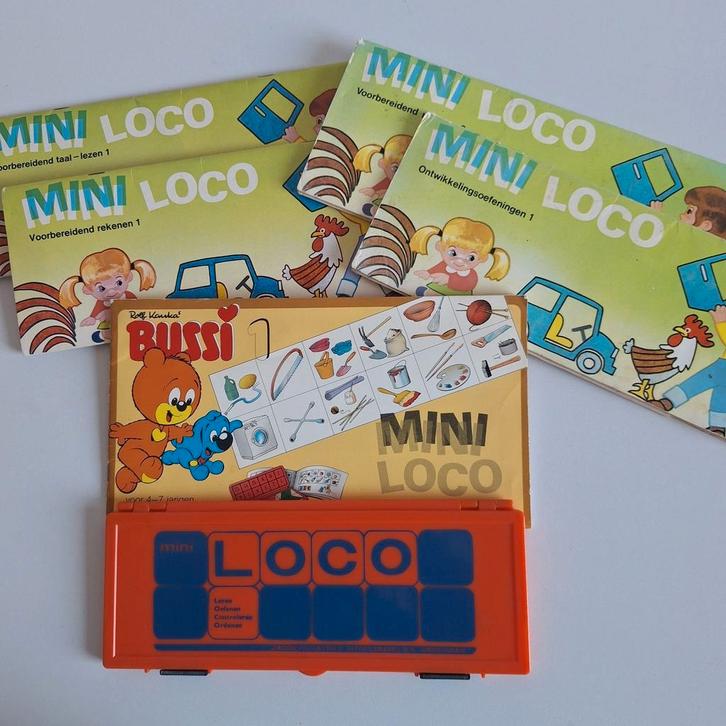 Mini loco met 5 boekjes - leerspelletjes, Kinderen en Baby's, Speelgoed | Educatief en Creatief, Gebruikt, Rekenen, Ophalen of Verzenden