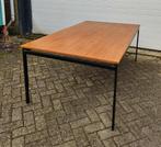 Pastoe eetkamertafel met verlengstuk, 106 x 185 - 256 cm, Huis en Inrichting, Tafels | Eettafels, 100 tot 150 cm, 150 tot 200 cm