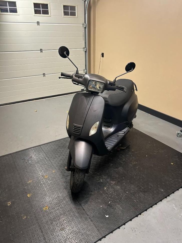 Btc riva sport, Fietsen en Brommers, Snorfietsen en Snorscooters, Gebruikt, Overige merken, Benzine, Ophalen