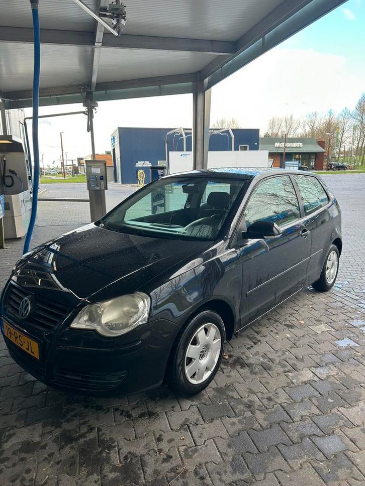 Volkswagen Polo 1.4 55KW 2005 Zwart, Auto's, Volkswagen, Particulier, Polo, Benzine, C, Hatchback, Handgeschakeld, Origineel Nederlands