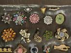 Vintage broches, Ophalen of Verzenden, Gebruikt, Overige kleuren, Overige materialen