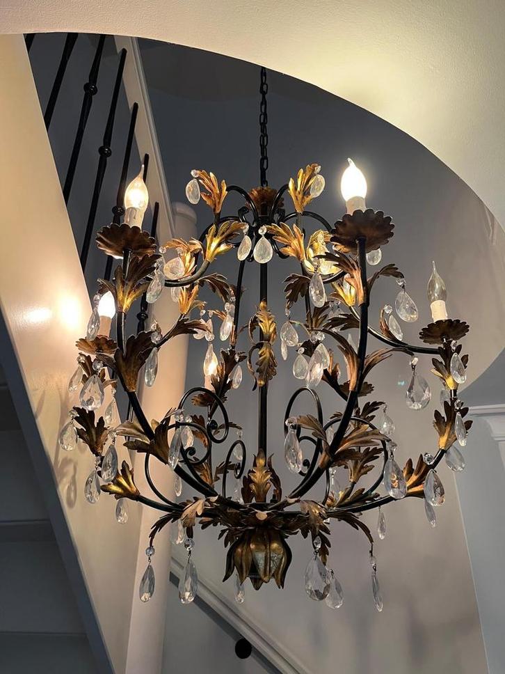 Elegante kroonluchter met kristallen, Huis en Inrichting, Lampen | Kroonluchters, Gebruikt, Metaal, Ophalen