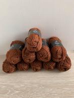 Te koop 10 bollen Svarta Faret Urilka Natur, Ophalen of Verzenden, Nieuw, Breien of Haken, Wol of Garen