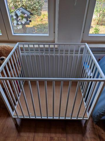 Box vierkant beschikbaar voor biedingen