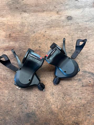 Shimano Tiagra 2 X 10 flatbar shifters beschikbaar voor biedingen