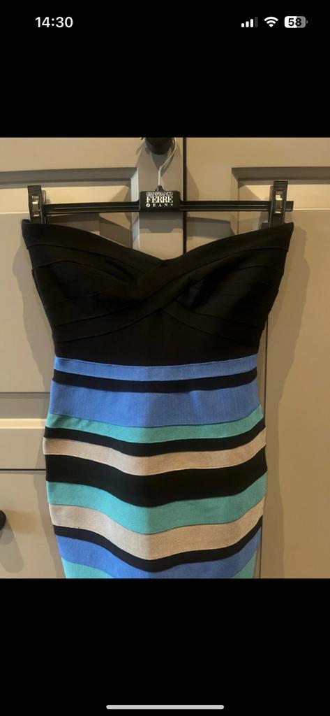 Prachtige Bandeau jurk M Kim kardashian, Kleding | Dames, Jurken, Zo goed als nieuw, Onder de knie, Ophalen of Verzenden