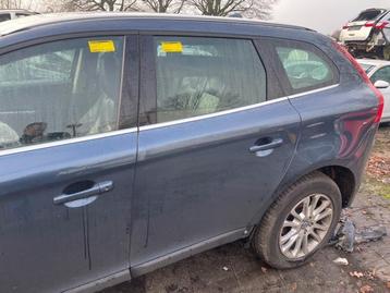 Portier 4Deurs links-achter van een Volvo XC60 (466) beschikbaar voor biedingen