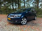 Volkswagen Touran 1.4 TSI 7P NWApk/Pano/Cruise/Trkhk/Pdc, Auto's, Voorwielaandrijving, Euro 5, Stof, 4 cilinders