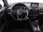 Audi A3 30 TFSI Pro Line | Xenon | Navigatie | DAB | Cruise, Auto's, Stof, Gebruikt, 116 pk, Zwart