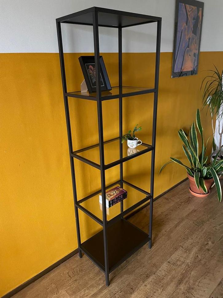 Zwarte Kast met Glazen Planken, Huis en Inrichting, Kasten | Stellingkasten, Zo goed als nieuw, Ophalen