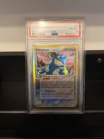 Pokémon Nidoqueen Delta Species PSA 8, Ophalen of Verzenden, Zo goed als nieuw, Losse kaart, Foil
