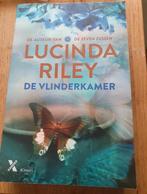 De vlinderkamer – Lucinda Riley | Roman & familiegeheimen, Boeken, Europa overig, Lucinda Riley, Ophalen of Verzenden, Zo goed als nieuw