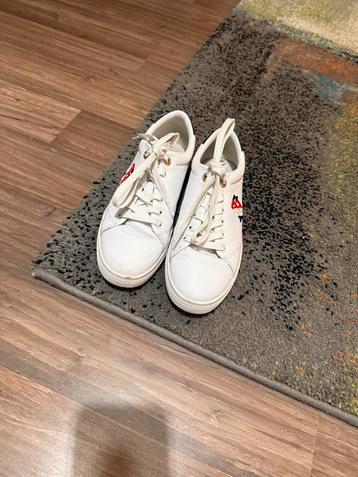 Tommy Hilfiger Dames Schoenen beschikbaar voor biedingen