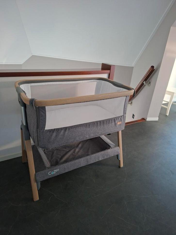 Tutti Bambini Cozee Co-Sleeper, Huis en Inrichting, Slaapkamer | Bedden, Gebruikt, Eenpersoons, 70 cm of minder, 190 cm of minder