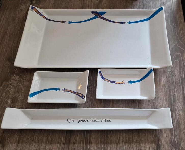 Servies Schalen Set  voor de feest of verjaardagen zgan, Antiek en Kunst, Antiek | Schalen, Ophalen