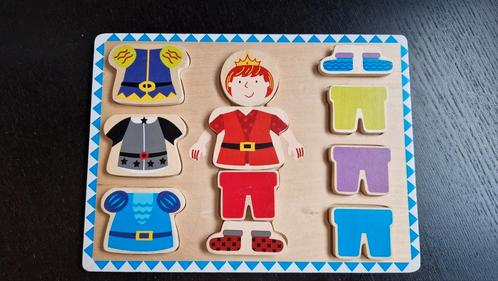 Inleg vorm hout puzzel combineer puzzel aankleden kleertjes, Kinderen en Baby's, Speelgoed | Kinderpuzzels, Zo goed als nieuw