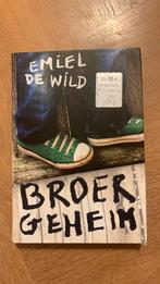 Emiel de Wild - Broergeheim, Ophalen of Verzenden, Zo goed als nieuw, Emiel de Wild