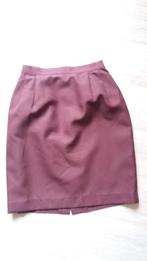 bordeaux rode rok, Nieuw, Ophalen of Verzenden, Maat 36 (S), Boven de knie