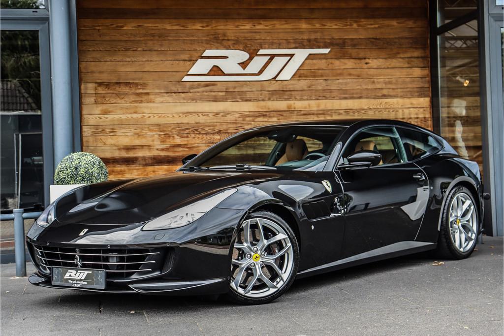 Ferrari GTC4 Lusso Turbo 3.9 V8 *APPROVED/Lift/360 camera/Pa, Auto's, Automaat, Achterwielaandrijving, 8 cilinders, Zwart