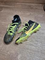 Nike maat 38,5, Maat XS of kleiner, Ophalen of Verzenden, Zo goed als nieuw, Schoenen