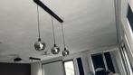 Moderne hanglamp met 3 glazen bollen, Huis en Inrichting, Lampen | Hanglampen, Ophalen of Verzenden, Zo goed als nieuw, Glas, 75 cm of meer