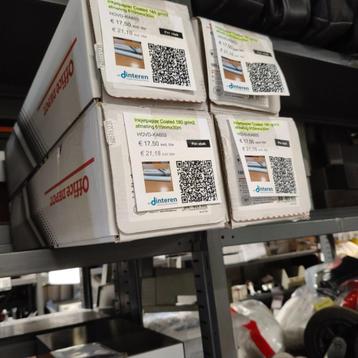 4 rollen Inkjetpapier Coated 180 gr/m2 afmeting 610mmx30m beschikbaar voor biedingen