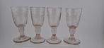 4 antieke glazen gegraveerd, Antiek en Kunst, Antiek | Glas en Kristal, Ophalen of Verzenden