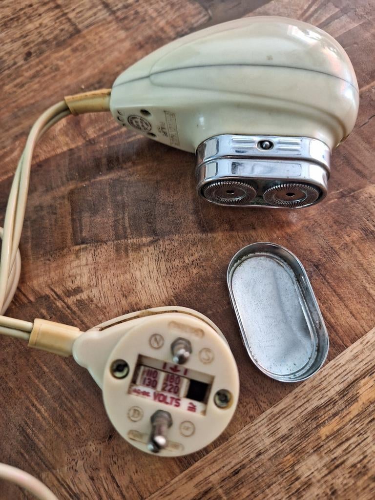 Vintage Philips Scheerapparaat - Werkend, Ophalen of Verzenden