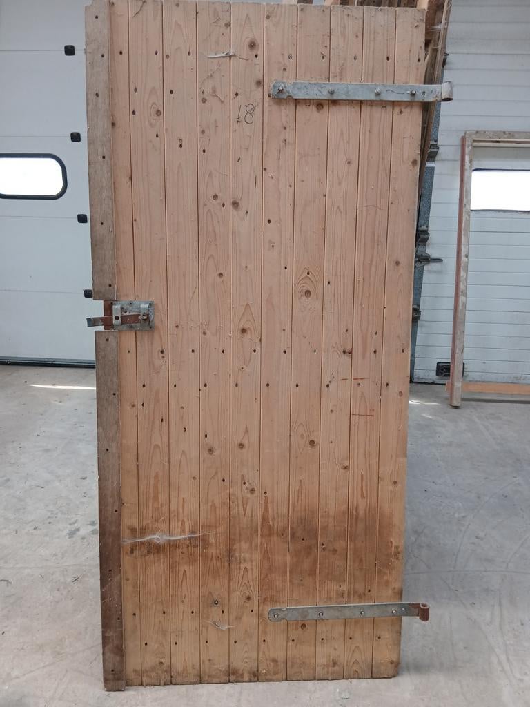 Houten schuur deuren, Ophalen, Hout, 200 cm of meer, Draaipoort