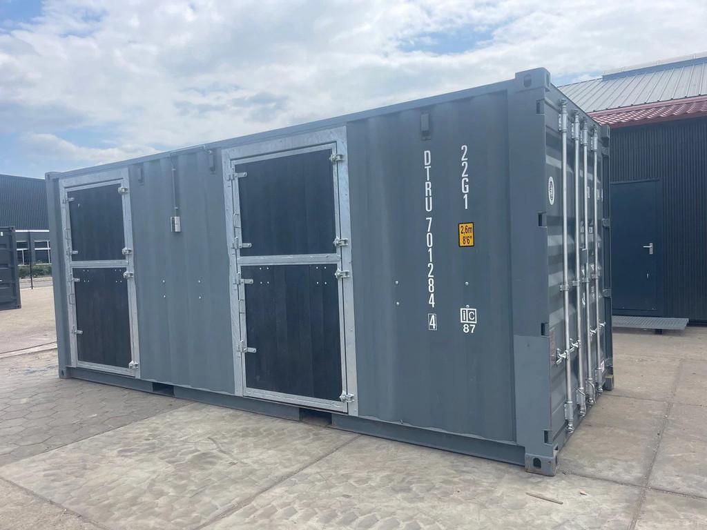 VERNOOY 20FT 8.6 PAARDENBOX 701284, Vernooy Containers B.V., Dave@vernooy.nl, Kellensedwarsweg 9
4004 JC  Tiel, NL