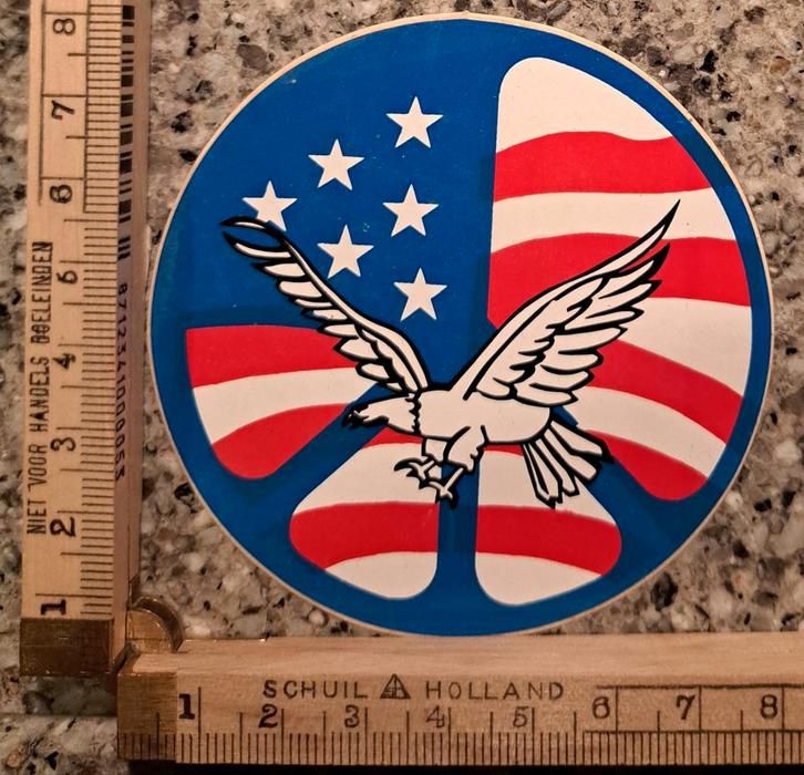 Vintage ronde sticker Amerikaanse vlag adelaar eagle, Verzamelen, Stickers, Zo goed als nieuw, Overige typen, Ophalen of Verzenden