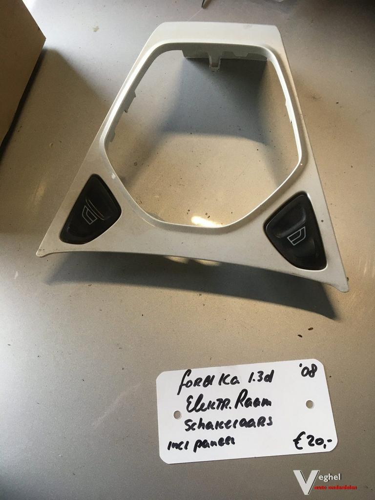 Ford Ka 2008 1.3 diesel Elektr raamschakelaars