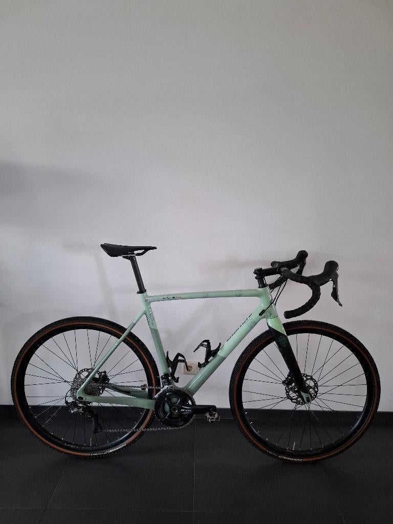 Gravelbike Bianchi Impulso Pro (56/L) volledig Shimano GRX, Fietsen en Brommers, Fietsen | Racefietsen, Carbon, Zo goed als nieuw