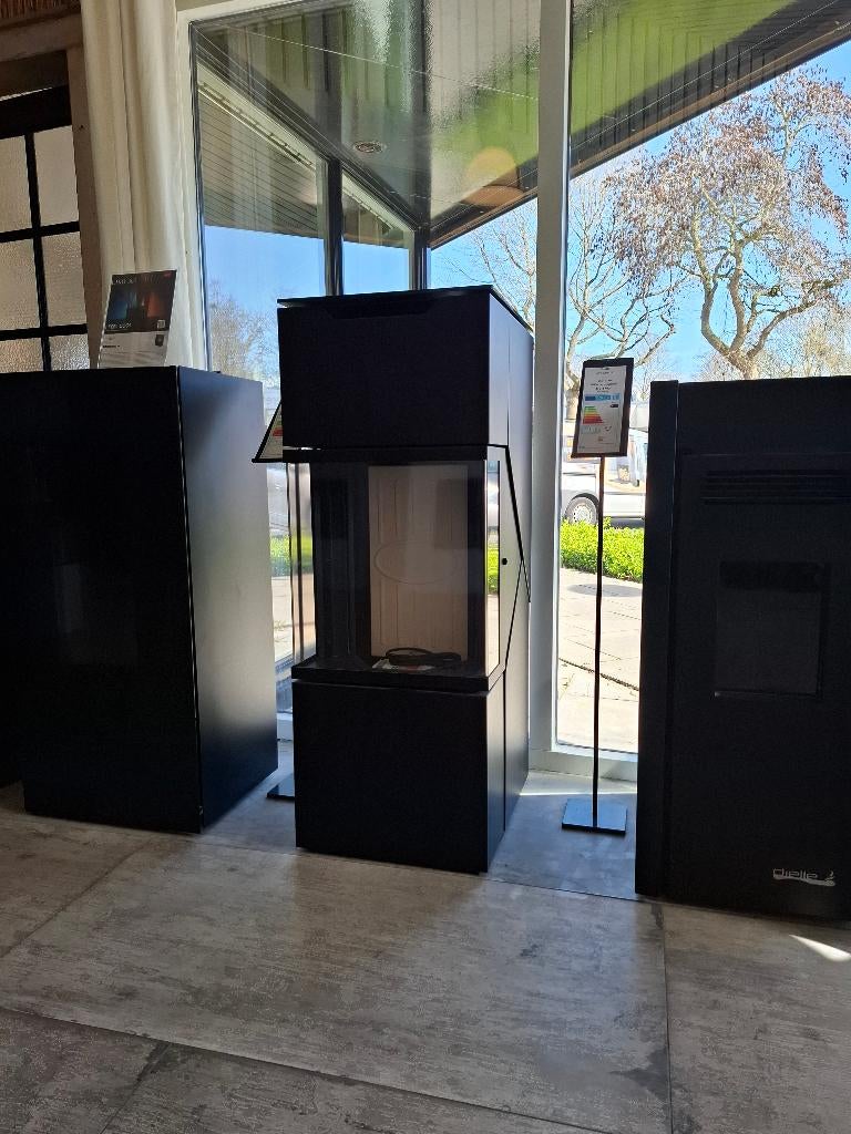 Dielle Maestrale Square 60 pelletkachel – 25% korting!, Ophalen, Zo goed als nieuw