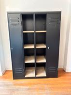 Industriële metalen locker kast - Zwart met houten planken, Ophalen, Gebruikt