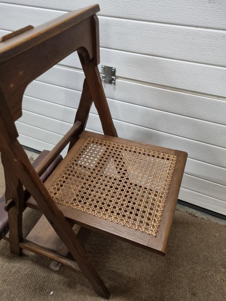 bid stoel uit de kerk antiek, Verzamelen, Ophalen of Verzenden