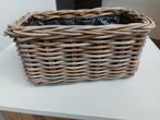 Rieten - rotan mand (rechthoekig) / plantenmand / bollenmand, Mand, Ophalen of Verzenden, Zo goed als nieuw, Riet