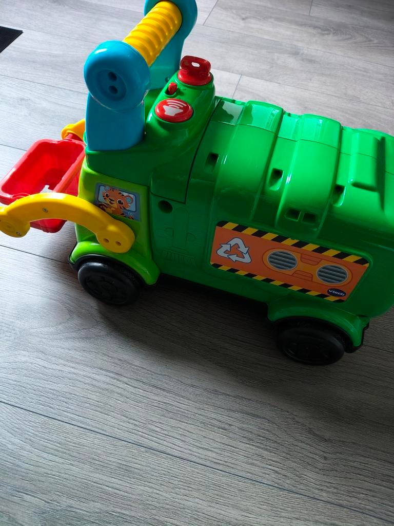 VTech vuilniswagen, Kinderen en Baby's, Speelgoed | Vtech, Ophalen, Zo goed als nieuw, 6 maanden tot 2 jaar