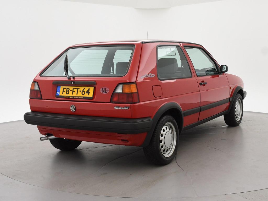 Volkswagen Golf II 1.6 FUNCTION 3-DEURS ORIGINEEL NEDERLANDS, Auto's, Volkswagen, Voorwielaandrijving, Stof, Gebruikt, 4 cilinders