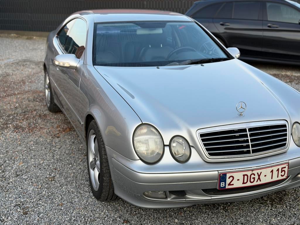 Mercedes CLK200 w208 2.0 Avantgarde, Automaat, Achterwielaandrijving, Zwart, 4 cilinders