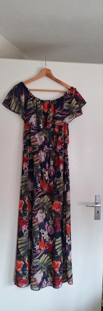 Jurk lange feestelijke bloemenjurk maat 38, Kleding | Dames, Jurken, Zo goed als nieuw, Maat 38/40 (M), Overige kleuren, Onder de knie